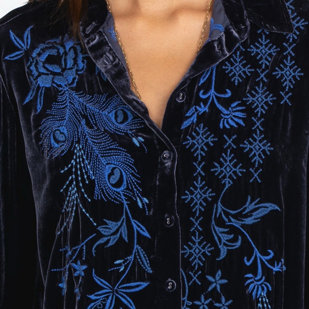 Johnny Was heavily embroidered Azure Velvet Kimono Sleeve Shirt/Jacket NWT - Picture 12 of 12